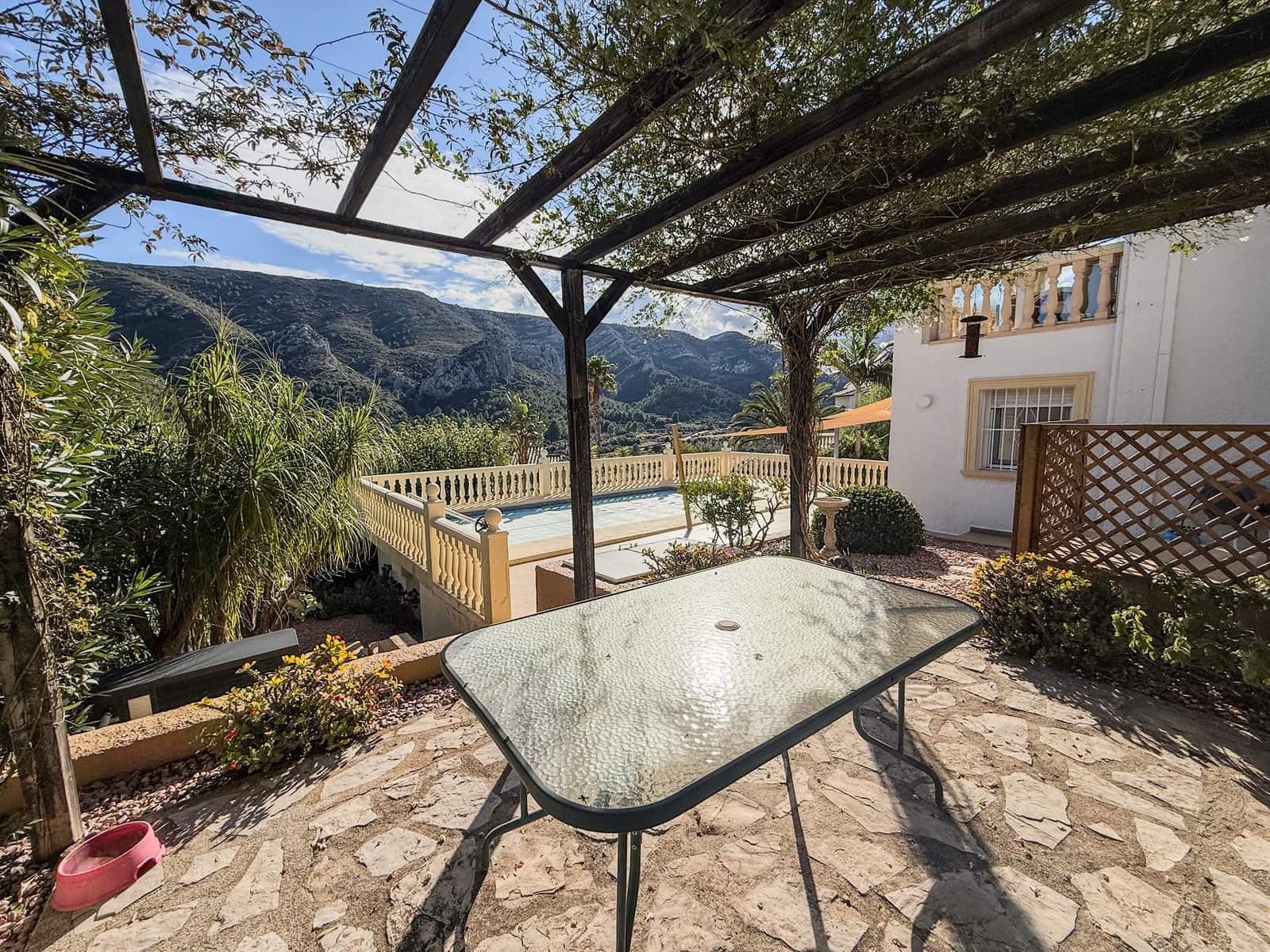 4 slaapkamer Villa te koop in Pedreguer met zwembad - € 439.000 (Ref: 9406302)