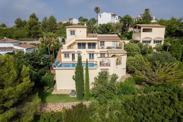 5 soverom Villa til salgs i Devessa - Monte Pego, Dénia med svømmebasseng - € 700 000 (Ref: 9415458)