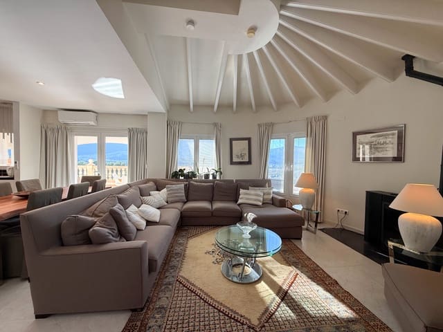 5 bedroom Villa for sale in Murla with pool - € 599,000 (Ref: 9426950)