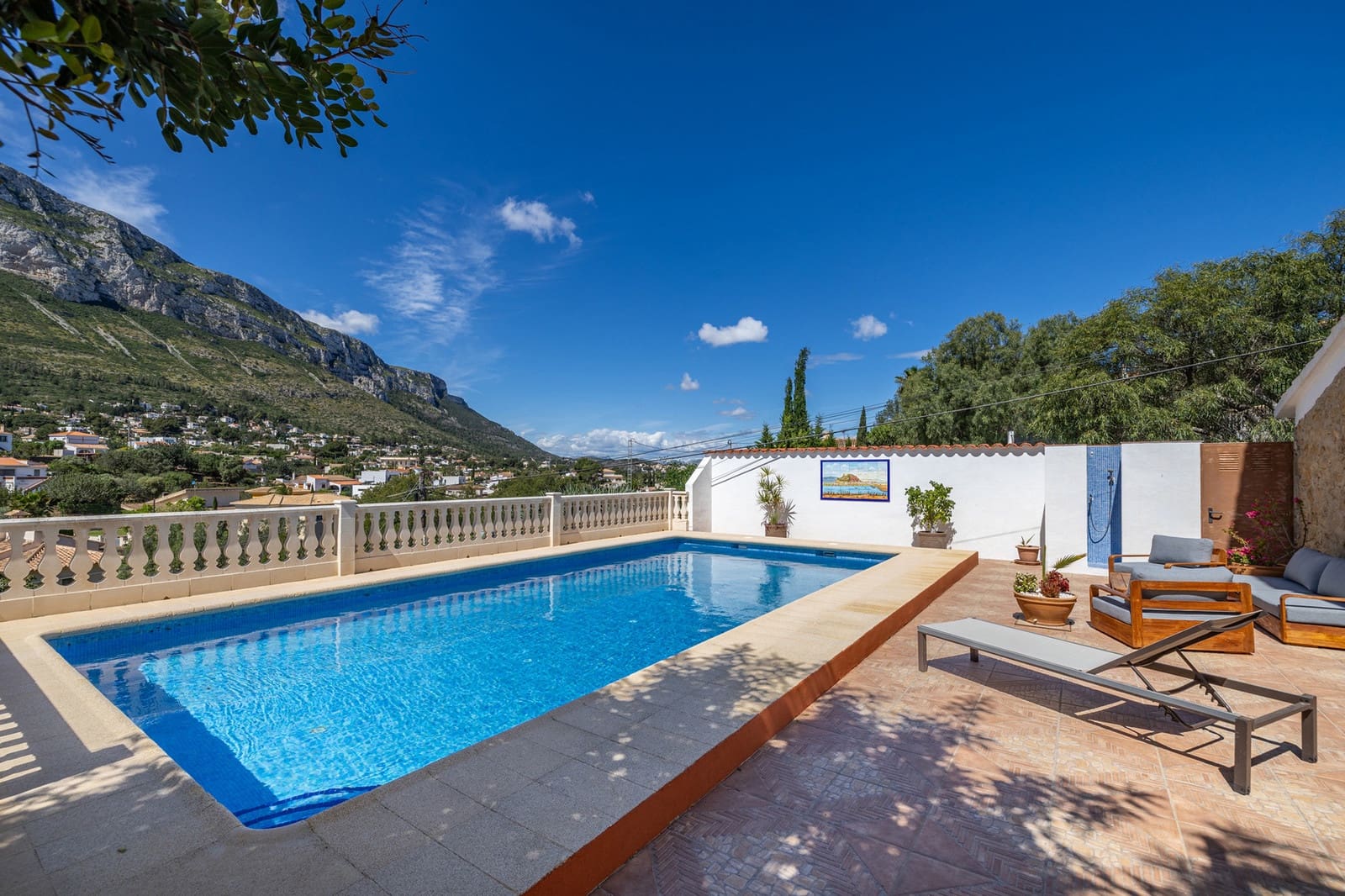 3 slaapkamer Villa te koop in Denia met zwembad - € 649.000 (Ref: 9439657)
