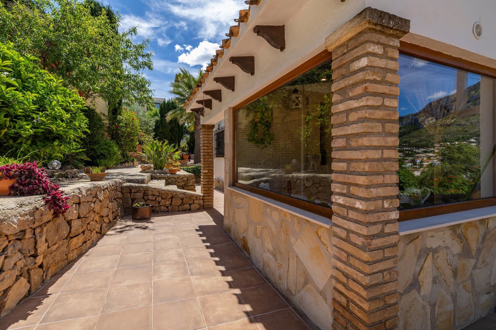 3 slaapkamer Villa te koop in Denia met zwembad - € 649.000 (Ref: 9439657)