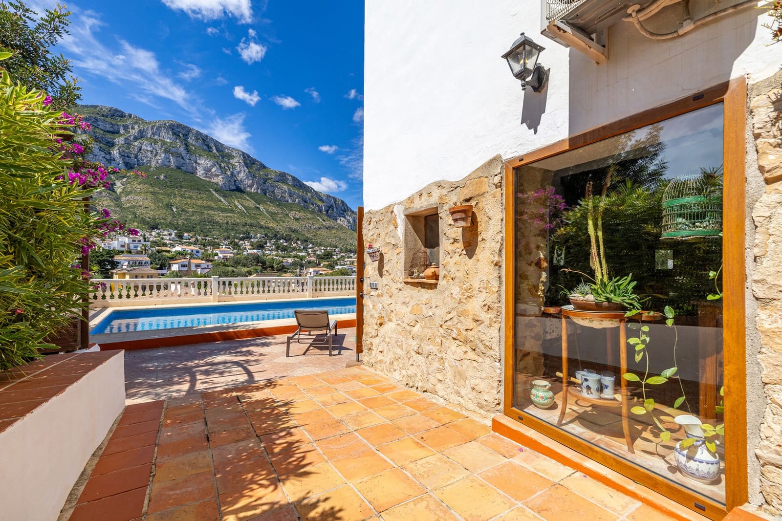 3 slaapkamer Villa te koop in Denia met zwembad - € 649.000 (Ref: 9439657)