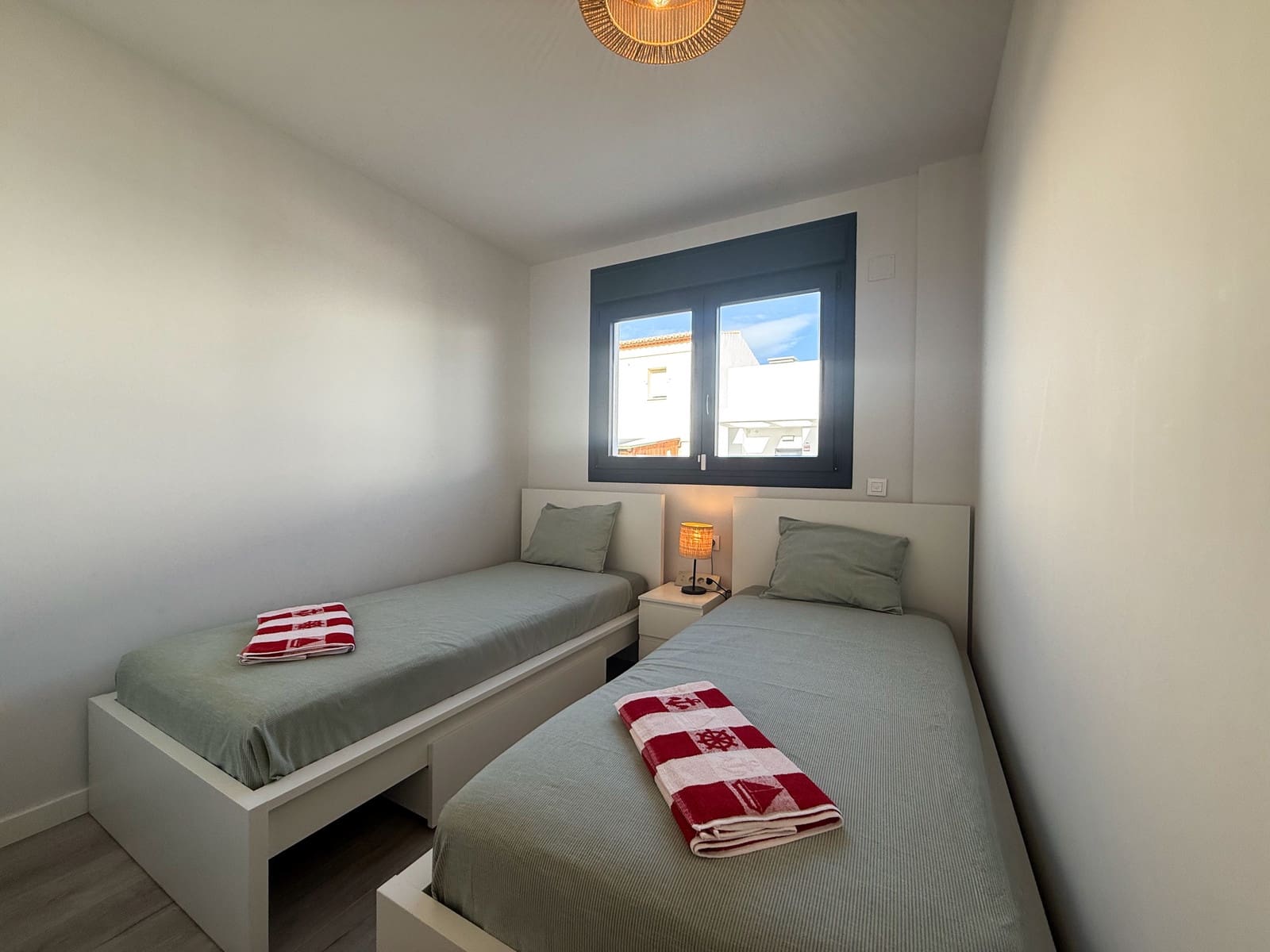 3 Zimmer Haus zu verkaufen in Els Poblets mit Pool - 425.000 € (Ref: 9446009)