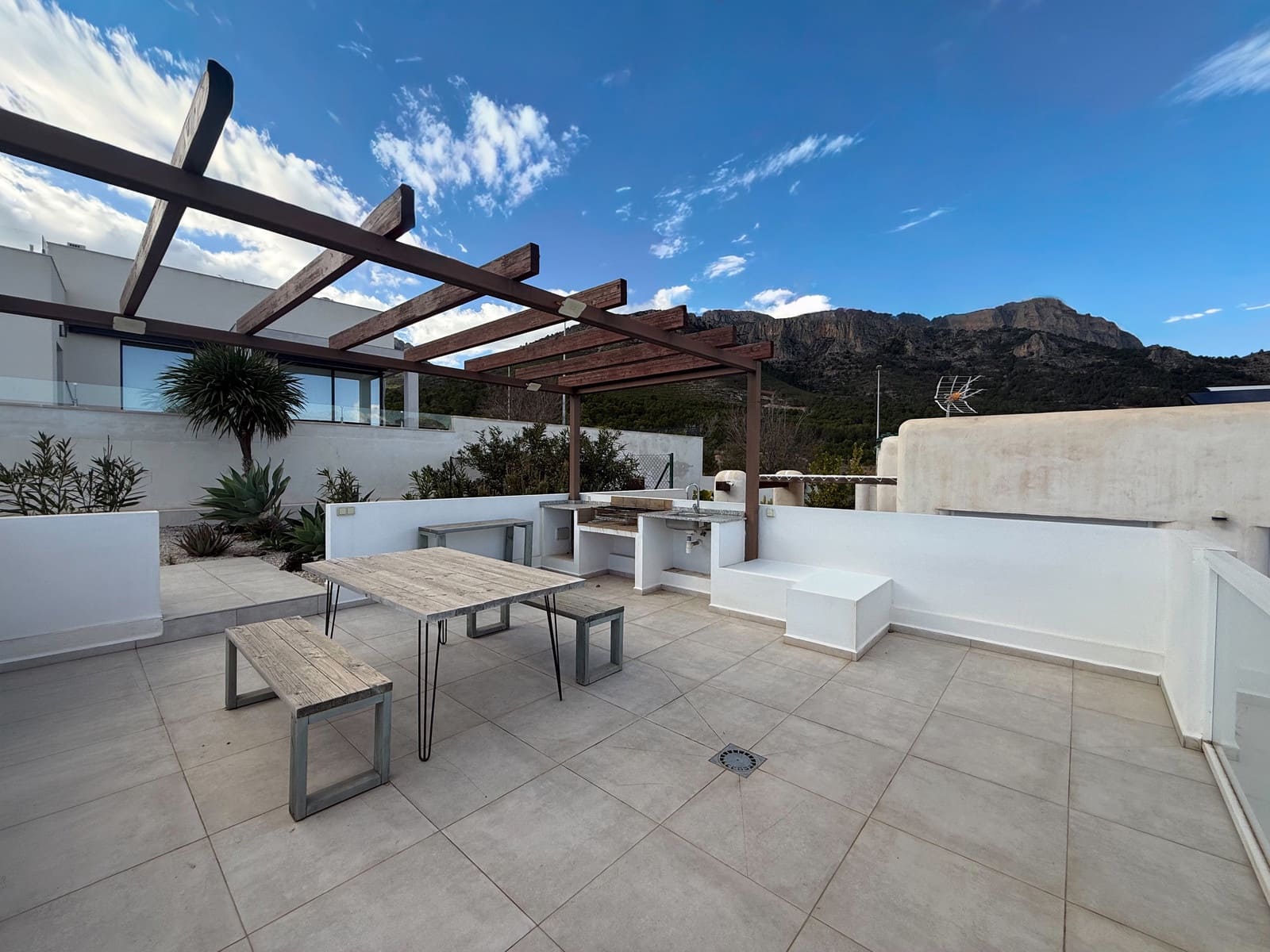 3 sovrum Villa till salu i Polop med pool - 460 000 € (Ref: 9488220)