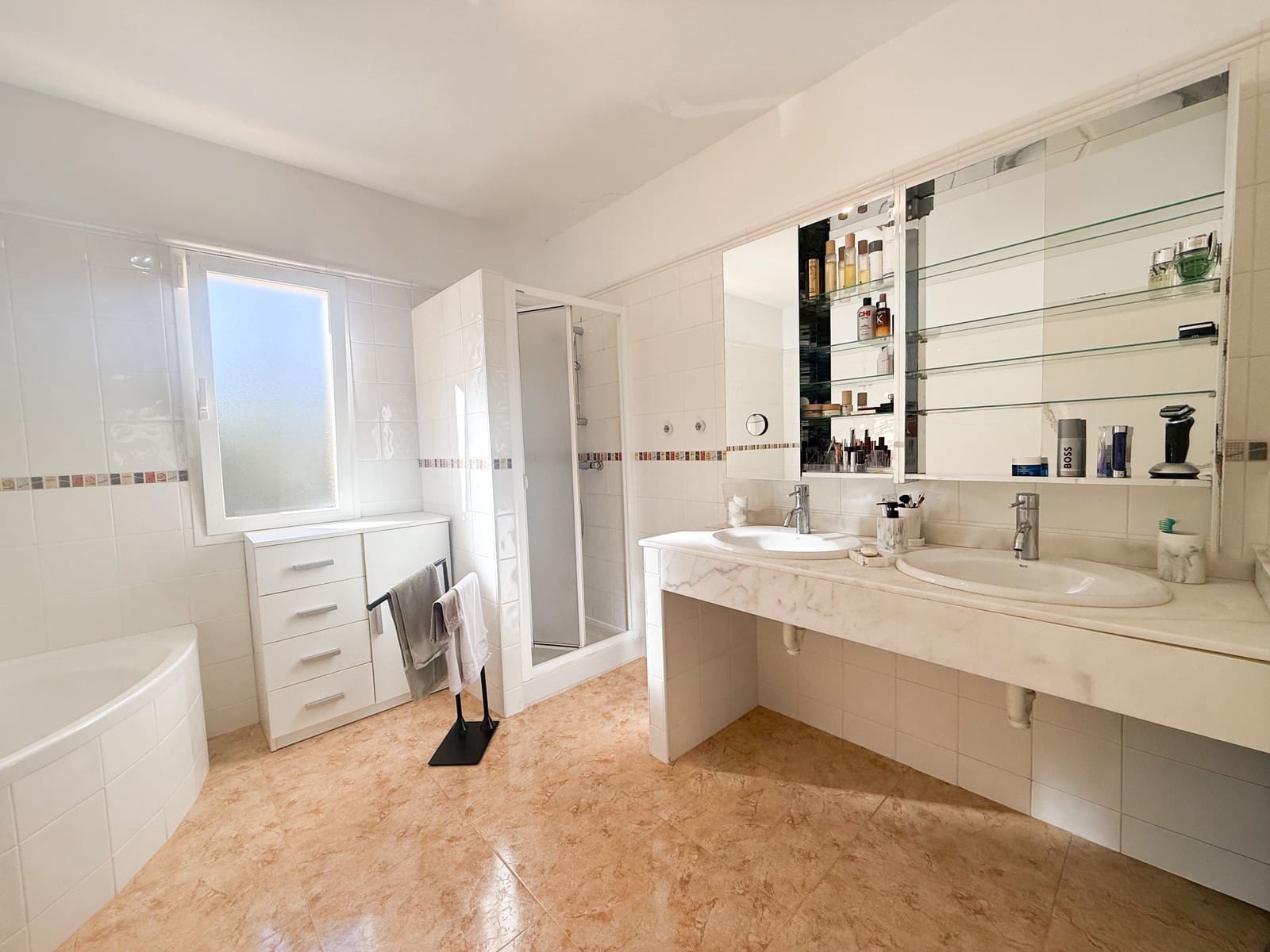 3 makuuhuone Huvila myytävänä paikassa La Nucia mukana uima-altaan - 585 000 € (Ref: 9501952)