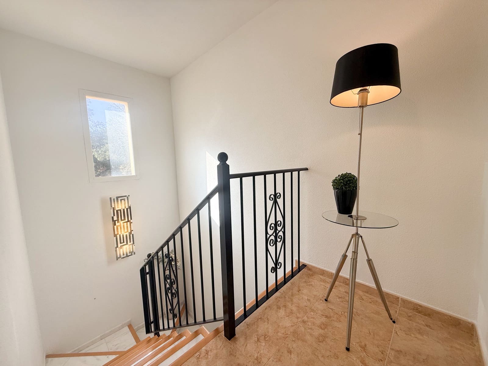 3 makuuhuone Huvila myytävänä paikassa La Nucia mukana uima-altaan - 585 000 € (Ref: 9501952)