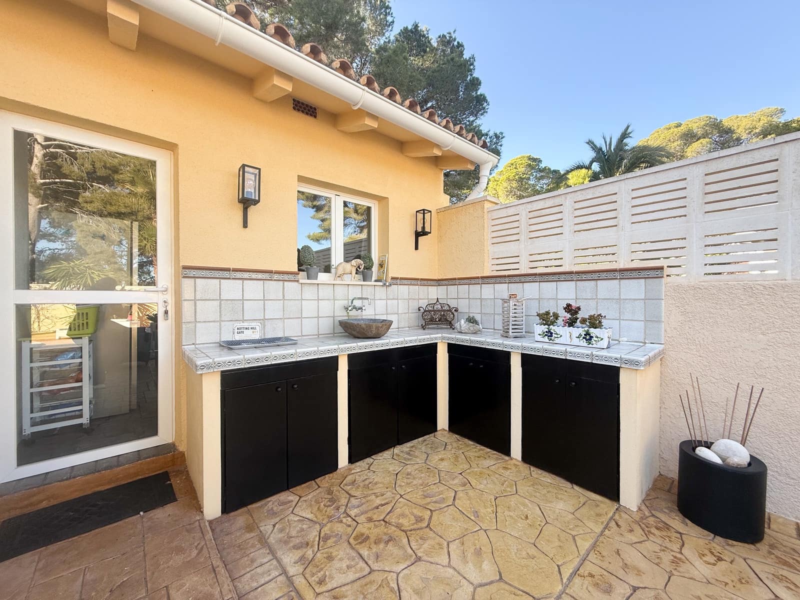 3 makuuhuone Huvila myytävänä paikassa La Nucia mukana uima-altaan - 585 000 € (Ref: 9501952)