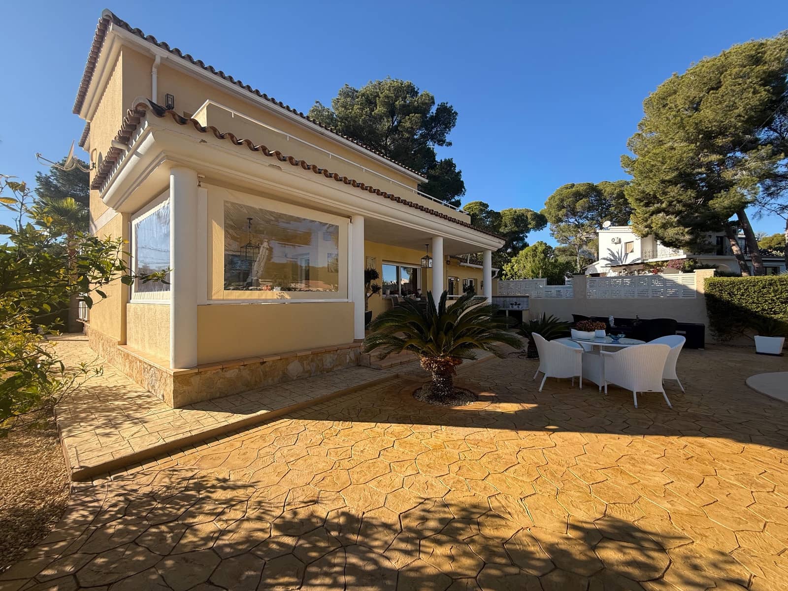 3 makuuhuone Huvila myytävänä paikassa La Nucia mukana uima-altaan - 585 000 € (Ref: 9501952)