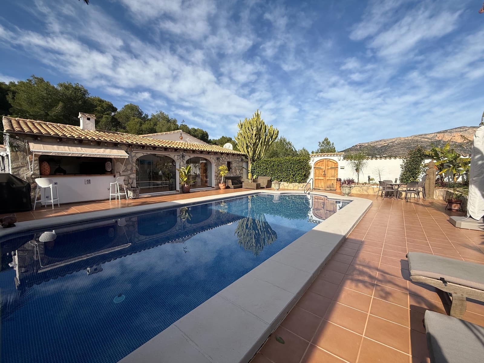 3 quarto Moradia para venda em Jesus Pobre com piscina - 749 000 € (Ref: 9501953)