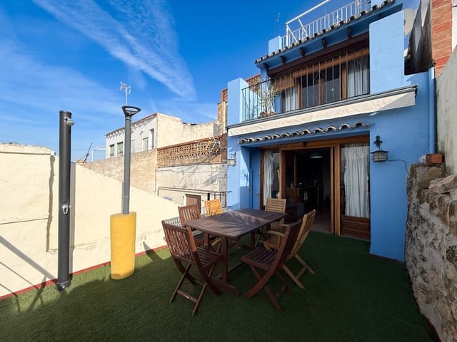 2 bedroom Townhouse for sale in Benidoleig - € 275,000 (Ref: 9518569)