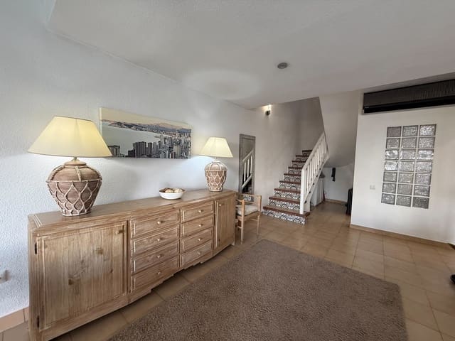 3 camera da letto Casa in vendita in Benidorm con piscina - 390.000 € (Rif: 9530204)