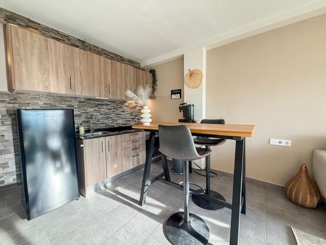 1 Zimmer Apartment zu verkaufen in Les Bassetes - El Marjal, Dénia - 195.000 € (Ref: 9530205)