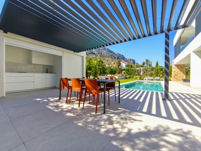 3 sypialnia Willa na sprzedaż w El Montgó, Dénia z basenem - 1 295 000 € (Ref: 9555249)