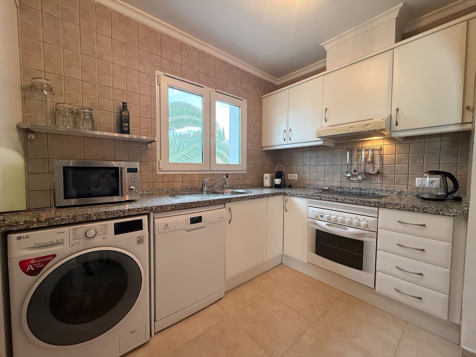 3 Zimmer Villa zu verkaufen in Pedreguer mit Pool - 475.000 € (Ref: 9574046)