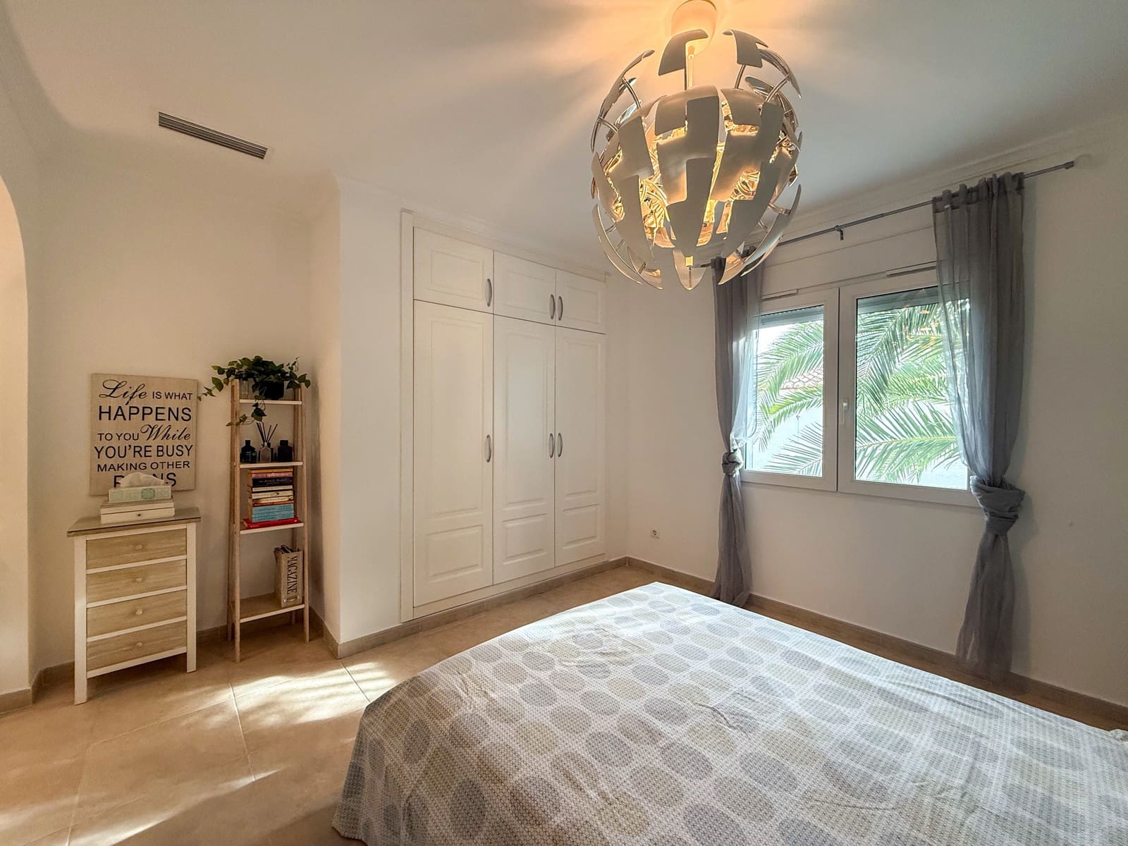 3 Zimmer Villa zu verkaufen in Pedreguer mit Pool - 475.000 € (Ref: 9574046)