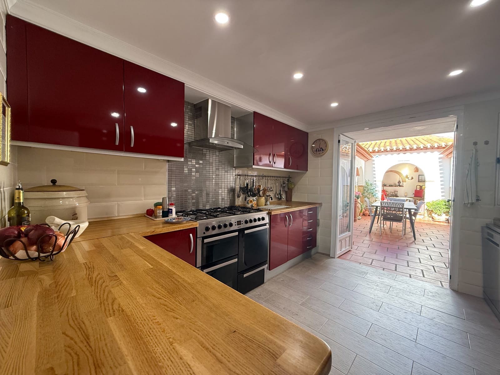 Casa de 3 habitaciones en Pego en venta - 295.000 € (Ref: 9576257)