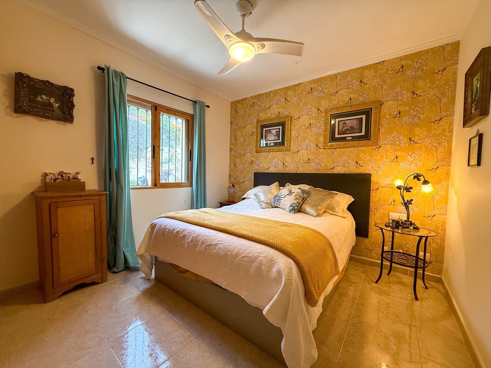 Chalet de 3 habitaciones en Orba en venta con piscina - 430.000 € (Ref: 9594767)