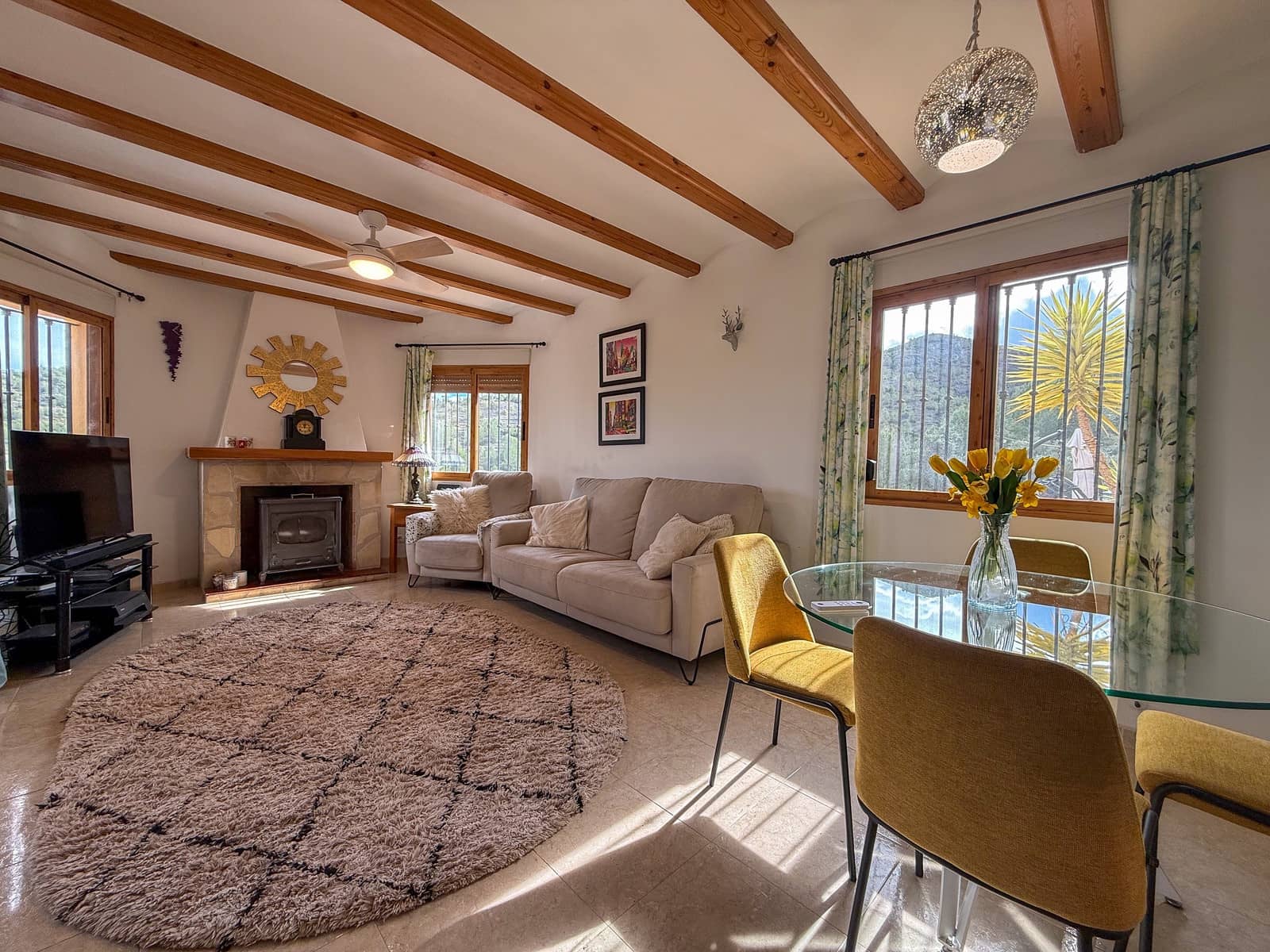 Chalet de 3 habitaciones en Orba en venta con piscina - 430.000 € (Ref: 9594767)