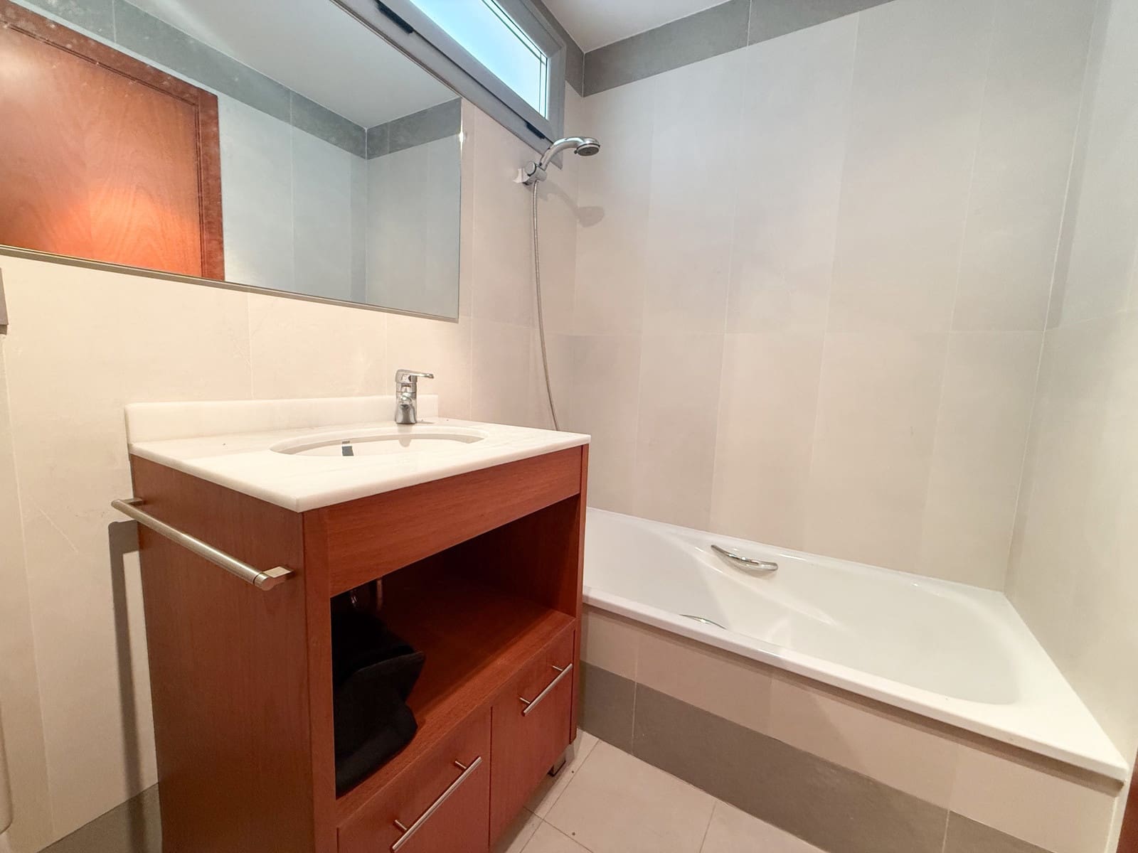 2 makuuhuone Huoneisto myytävänä paikassa Denia mukana uima-altaan - 260 000 € (Ref: 9594768)