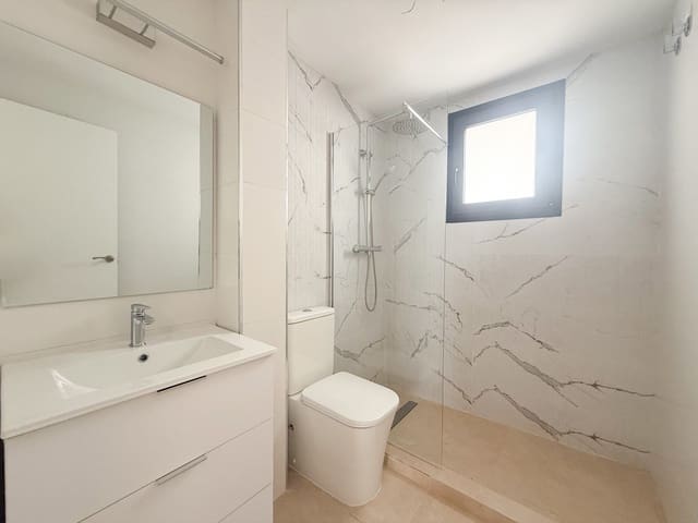 2 Zimmer Haus zu verkaufen in Oliva Playa, Oliva mit Pool - 265.000 € (Ref: 9594769)