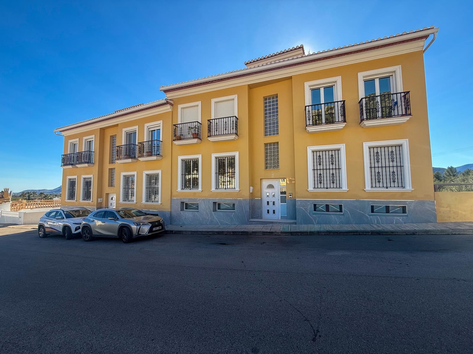 2 soveværelse Lejlighed til salg i Tormos med swimmingpool - € 185.000 (Ref: 9615184)