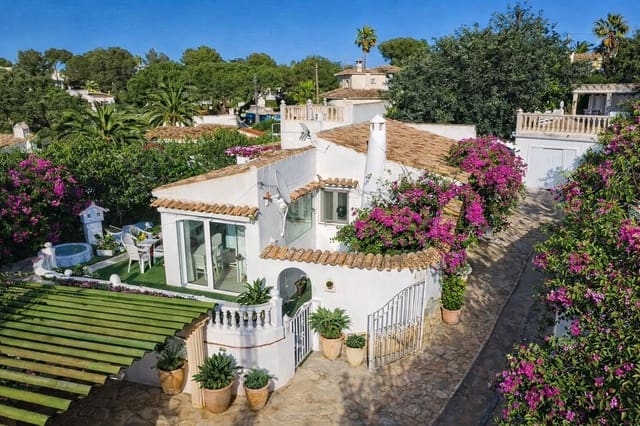 3 Zimmer Villa zu verkaufen in El Montgó, Dénia mit Pool - 475.000 € (Ref: 9625383)