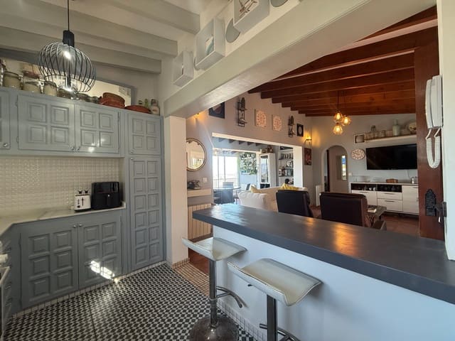 3 chambre Villa/Maison à vendre à Monte Pego, Pego avec piscine - 450 000 € (Ref: 9629747)