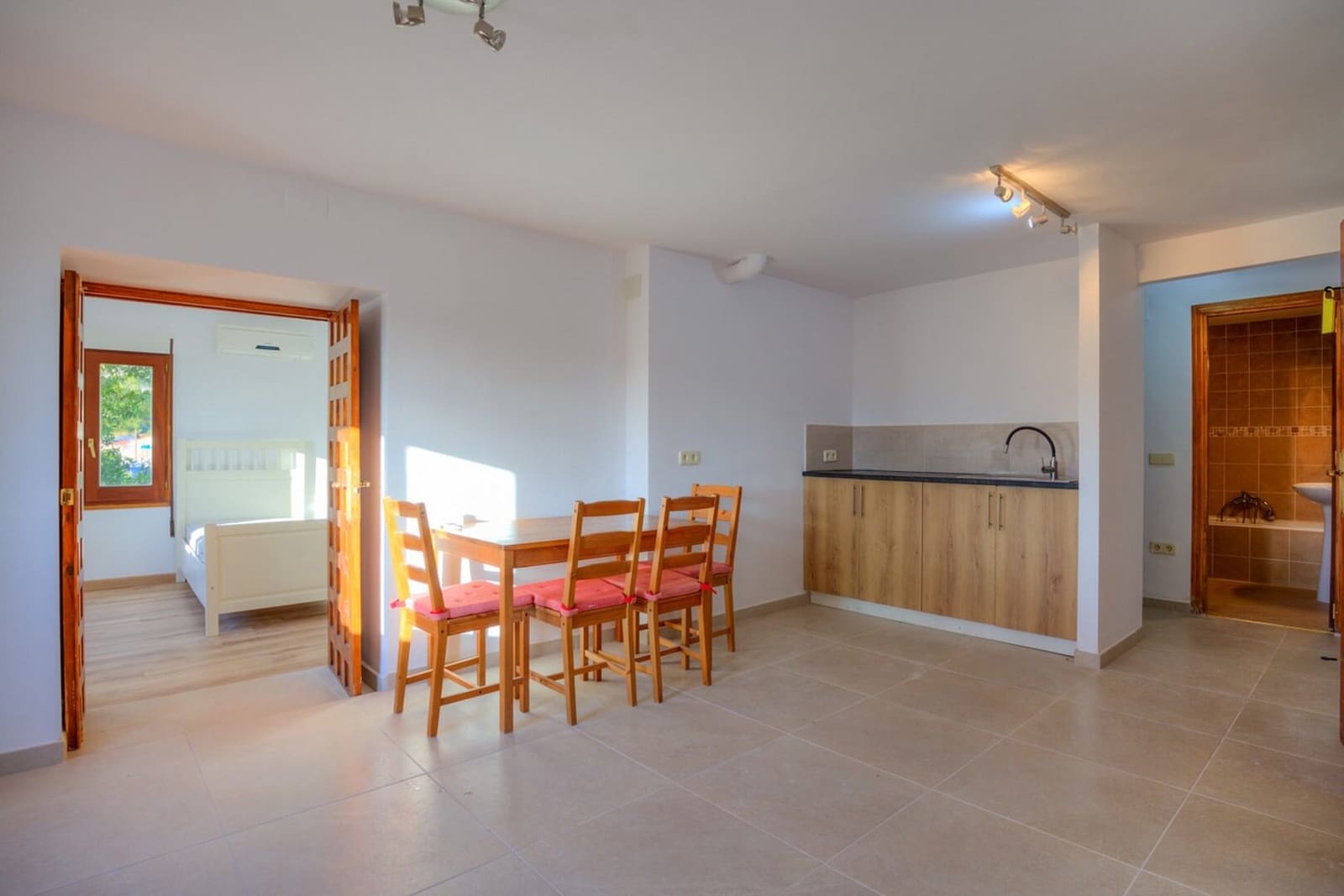 5 soverom Villa til salgs i Benissa med svømmebasseng - € 840 000 (Ref: 9629748)