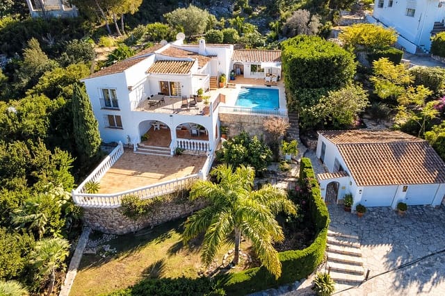 4 sovrum Villa till salu i Monte Pego, Pego med pool - 560 000 € (Ref: 9637210)