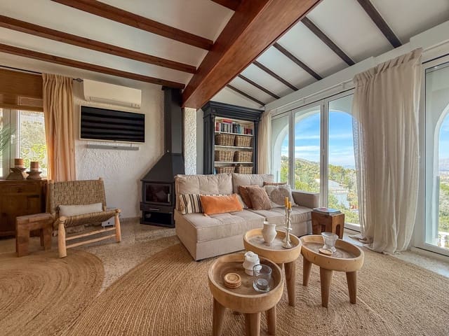 3 slaapkamer Villa te koop in Pedreguer met zwembad - € 479.000 (Ref: 9644592)