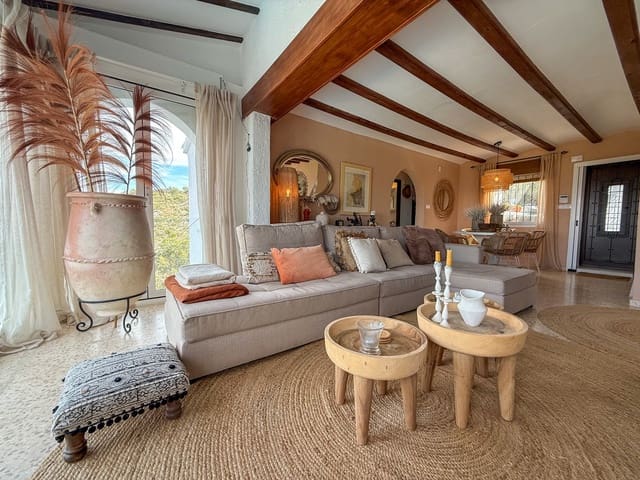 3 slaapkamer Villa te koop in Pedreguer met zwembad - € 479.000 (Ref: 9644592)