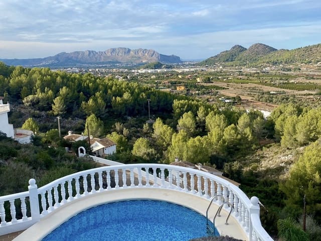 3 soveværelse Villa til salg i Monte Pedreguer, Pedreguer med swimmingpool - € 479.000 (Ref: 9644592)