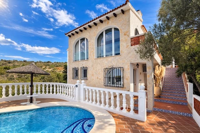 3 soveværelse Villa til salg i Monte Pedreguer, Pedreguer med swimmingpool - € 479.000 (Ref: 9644592)