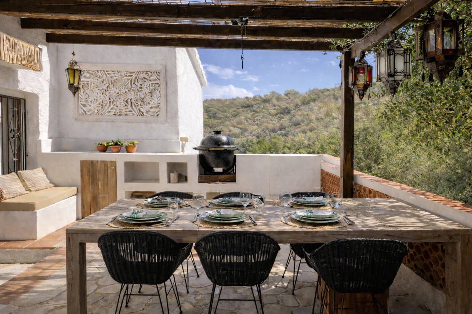 3 bedroom Villa for sale in Pedreguer with pool - € 479,000 (Ref: 9644592)