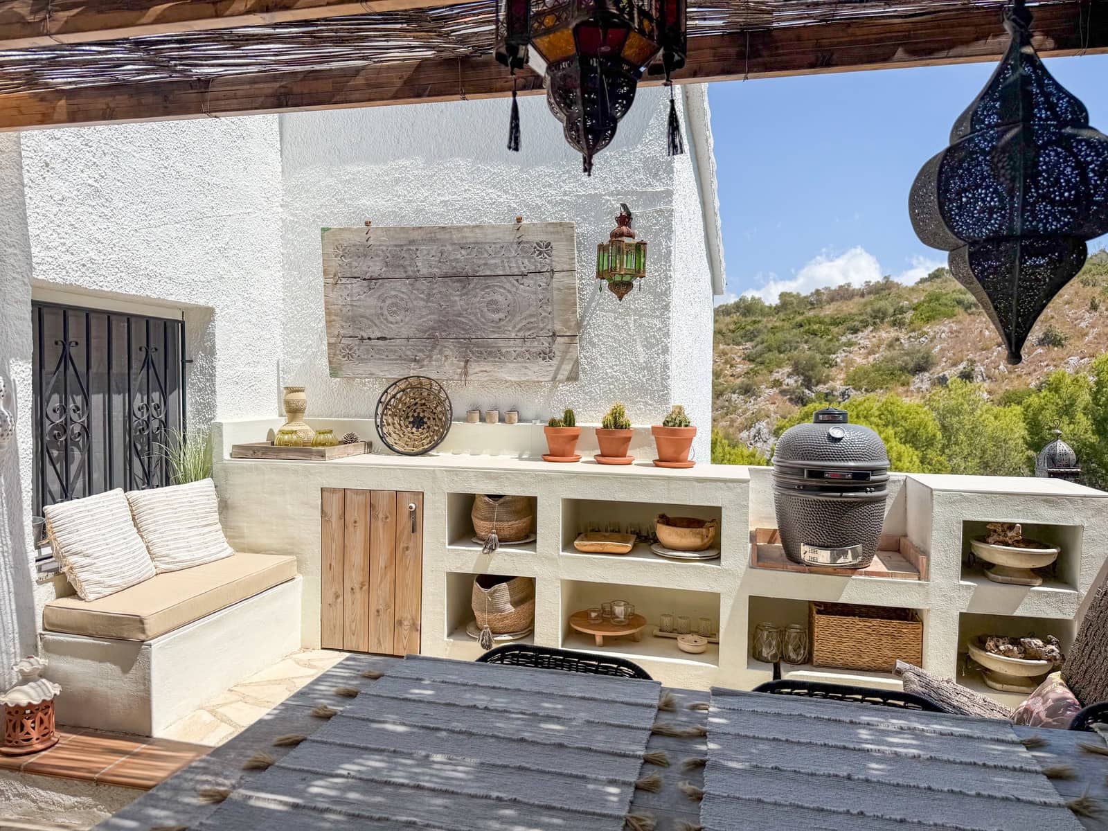 3 bedroom Villa for sale in Pedreguer with pool - € 465,000 (Ref: 9644592)