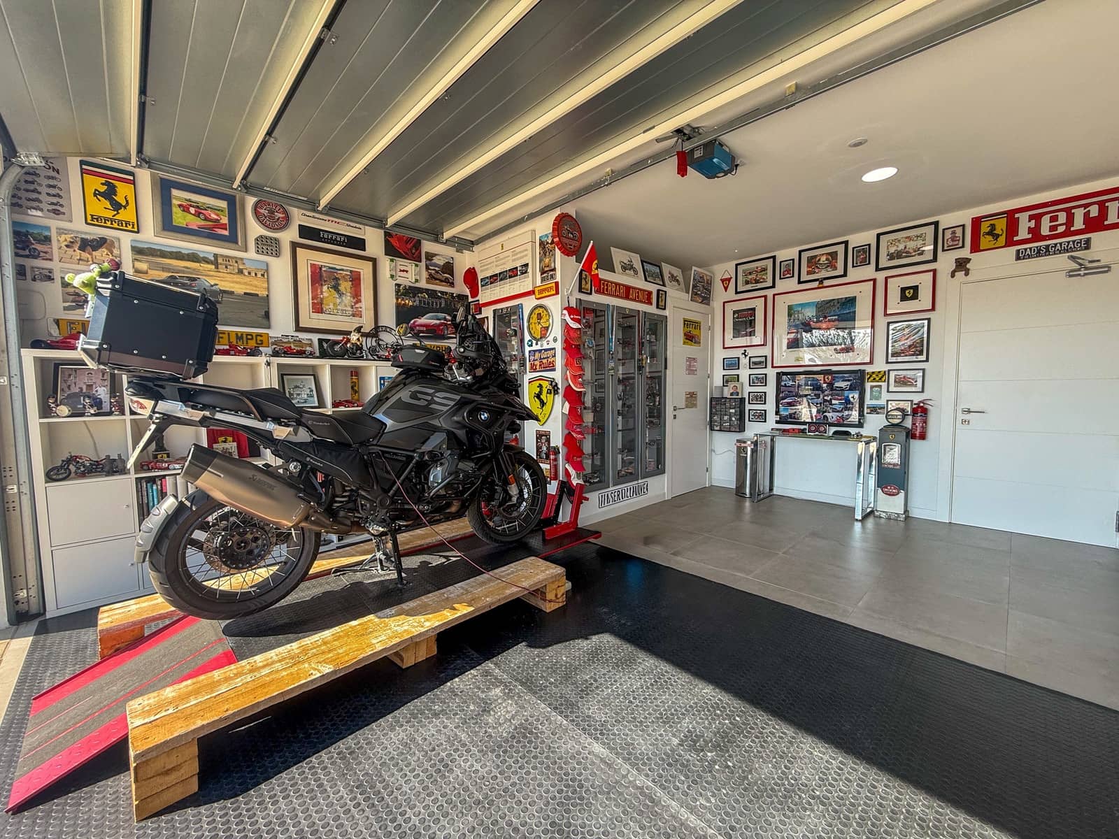 Chalet de 3 habitaciones en Tormos en venta con piscina - 825.000 € (Ref: 9644593)