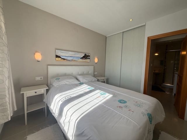 Chalet de 3 habitaciones en Pedreguer en venta con piscina - 395.000 € (Ref: 9658430)