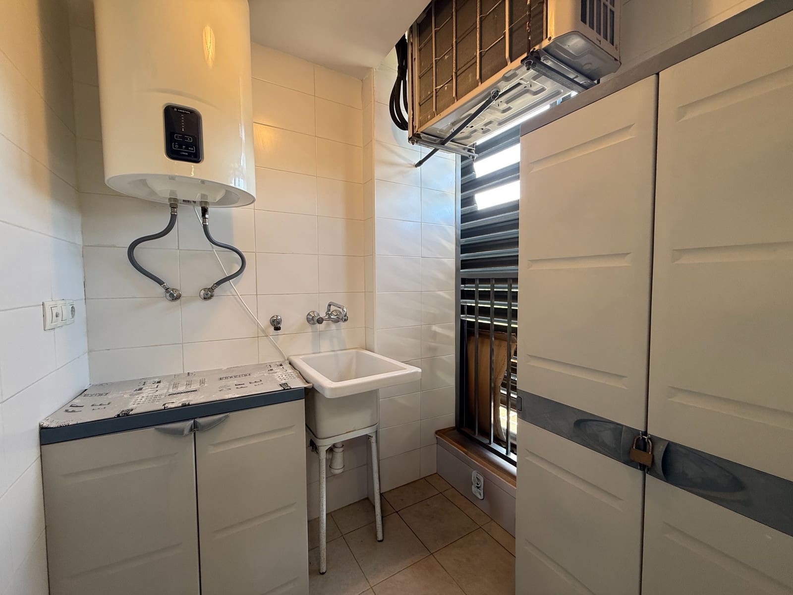 2 makuuhuone Huoneisto myytävänä paikassa Denia mukana uima-altaan - 329 000 € (Ref: 9676985)