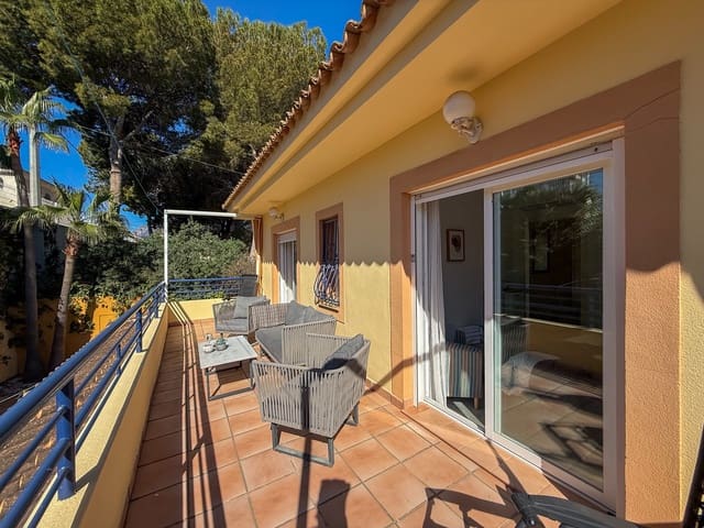 4 chambre Villa/Maison à vendre à Albir, Alfaz del Pi / L'Alfàs del Pi avec piscine - 599 000 € (Ref: 9679578)