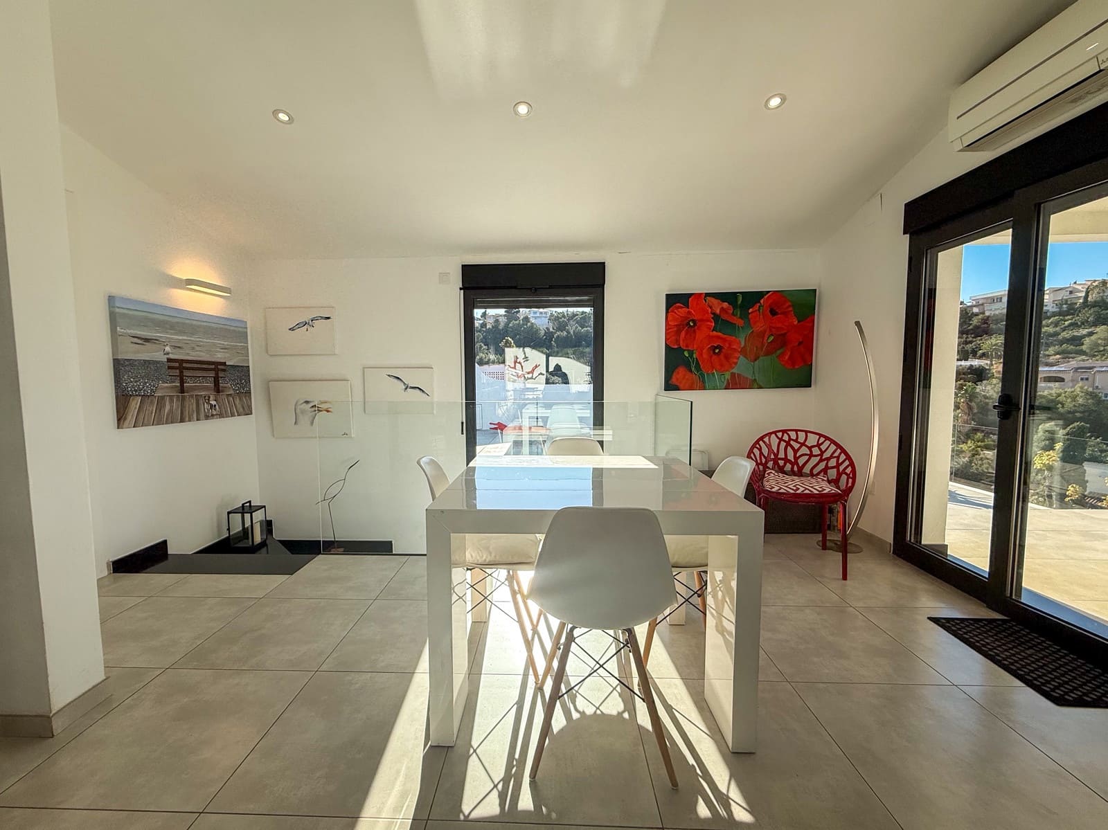 3 makuuhuone Huvila myytävänä paikassa Denia mukana uima-altaan - 695 000 € (Ref: 9682386)