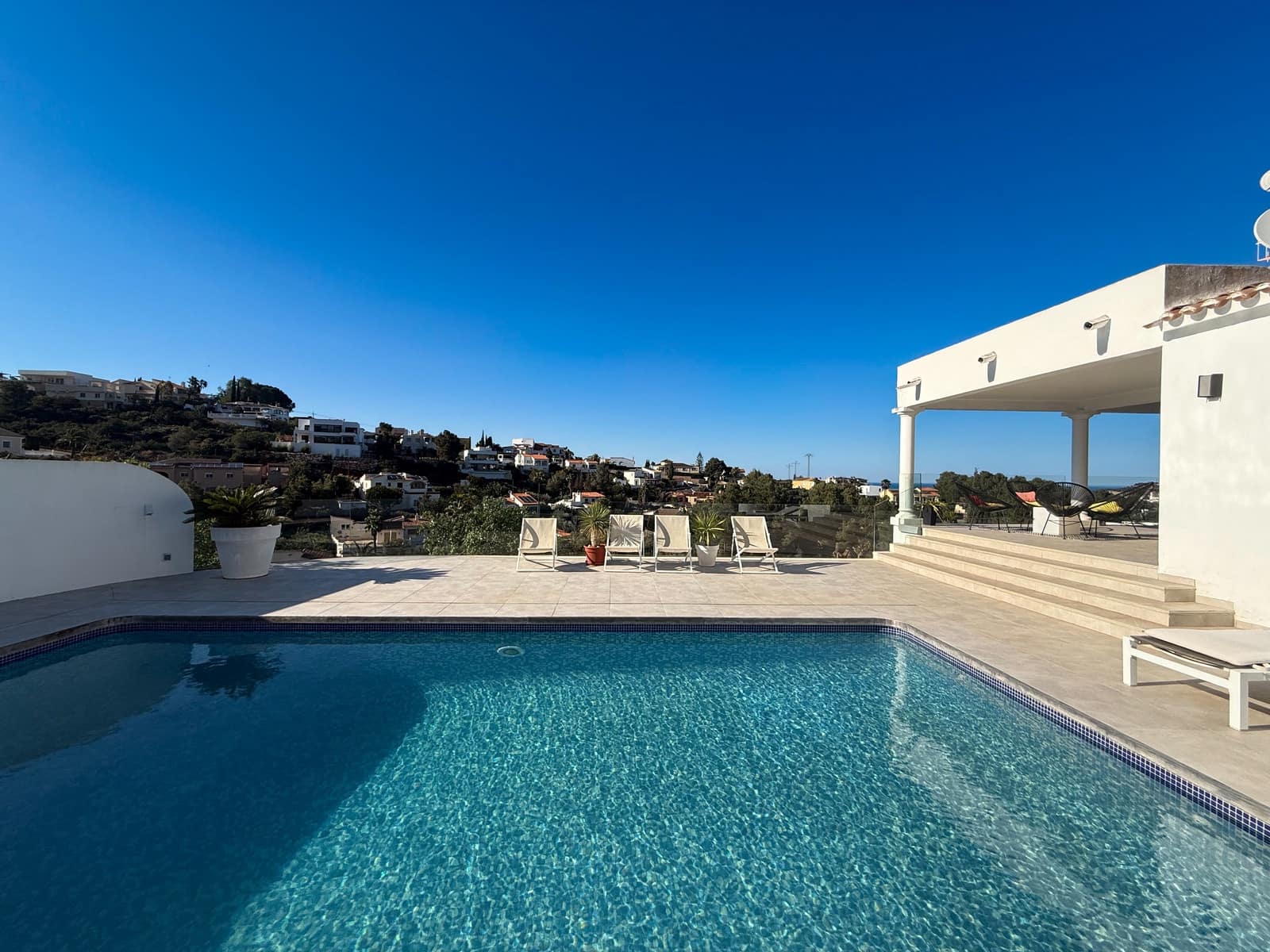 3 makuuhuone Huvila myytävänä paikassa Denia mukana uima-altaan - 695 000 € (Ref: 9682386)