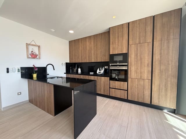 5 makuuhuone Huvila myytävänä paikassa Balcón de Finestrat - Terra Marina, Finestrat mukana uima-altaan - 765 000 € (Ref: 9698072)