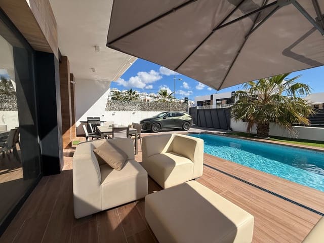 5 makuuhuone Huvila myytävänä paikassa Balcón de Finestrat - Terra Marina, Finestrat mukana uima-altaan - 765 000 € (Ref: 9698072)