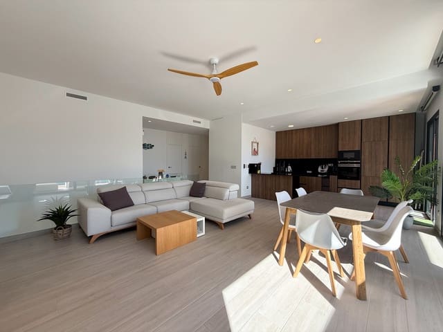 5 makuuhuone Huvila myytävänä paikassa Balcón de Finestrat - Terra Marina, Finestrat mukana uima-altaan - 765 000 € (Ref: 9698072)