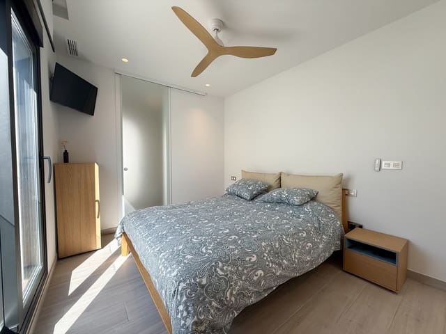 5 makuuhuone Huvila myytävänä paikassa Balcón de Finestrat - Terra Marina, Finestrat mukana uima-altaan - 765 000 € (Ref: 9698072)