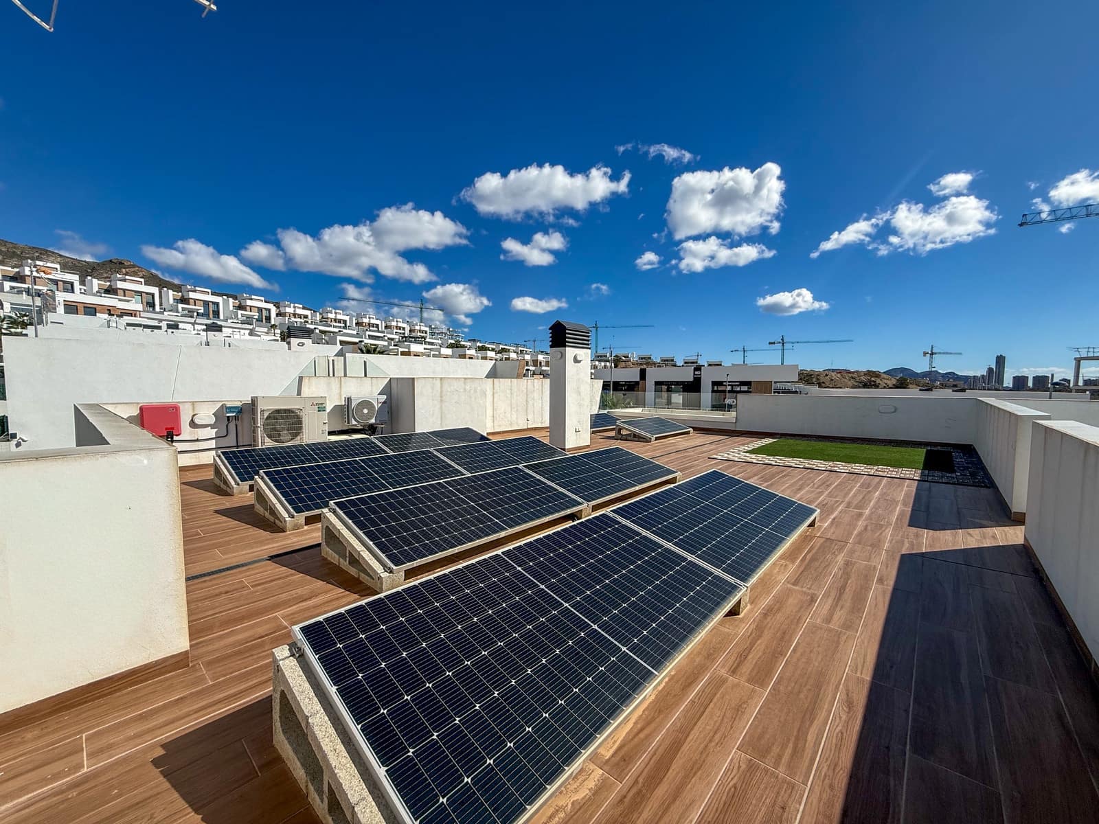 5 sovrum Villa till salu i Finestrat med pool - 765 000 € (Ref: 9698072)