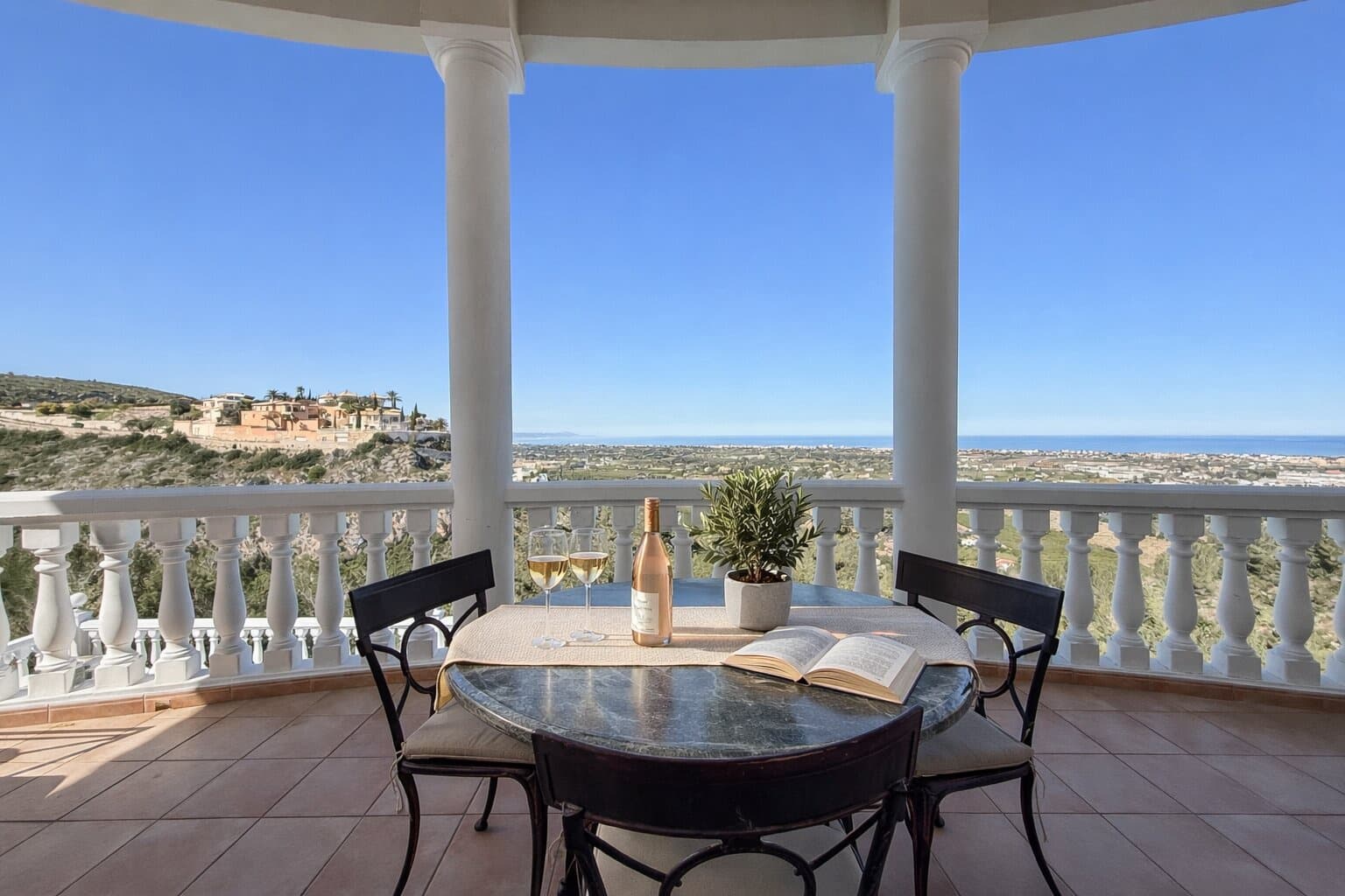 Chalet de 3 habitaciones en Dénia en venta con piscina - 850.000 € (Ref: 9701391)