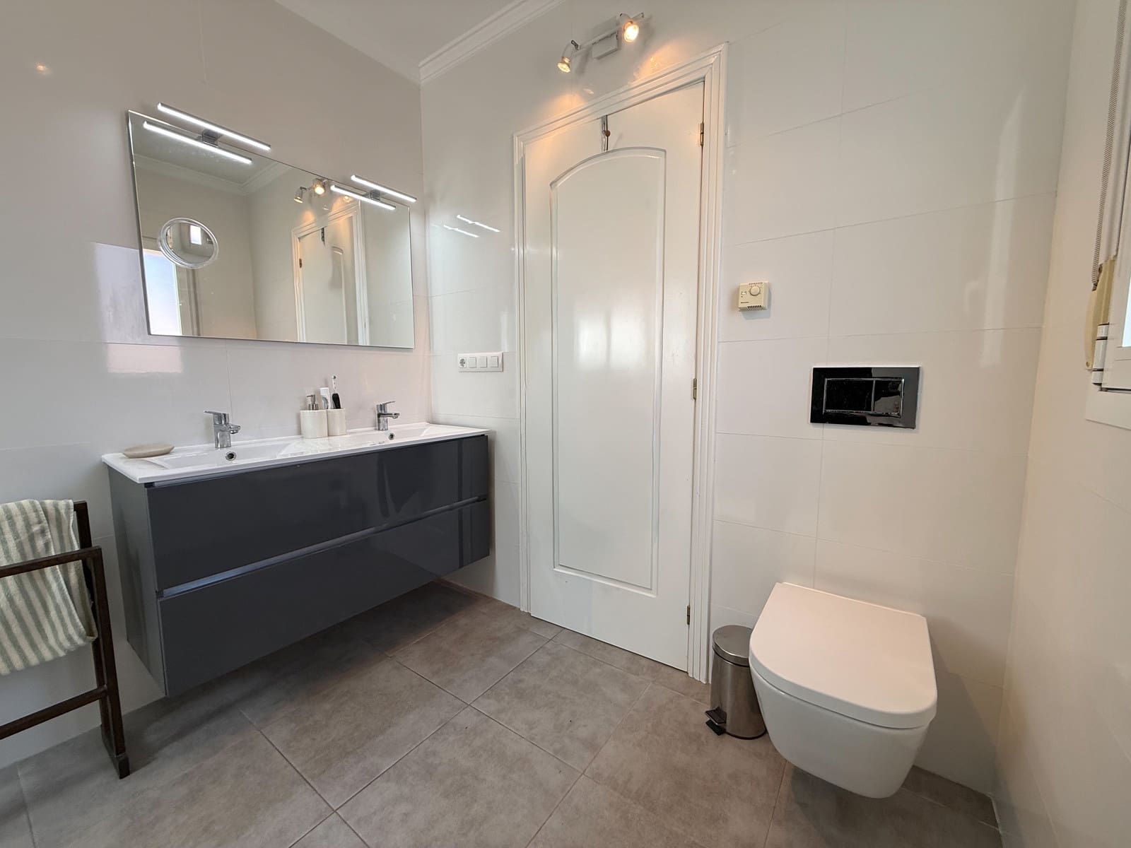 Chalet de 3 habitaciones en Dénia en venta con piscina - 850.000 € (Ref: 9701391)