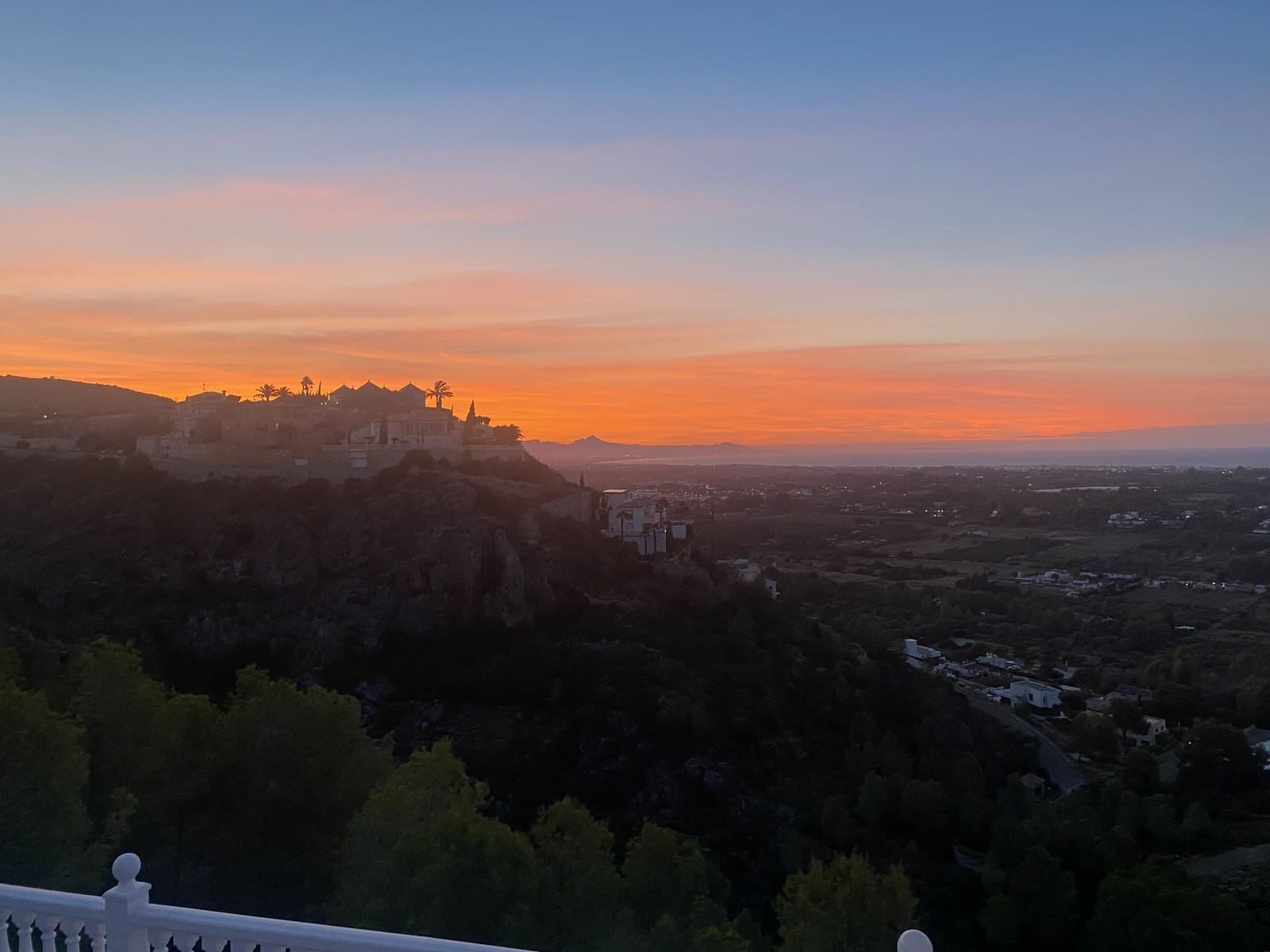 Chalet de 3 habitaciones en Dénia en venta con piscina - 850.000 € (Ref: 9701391)