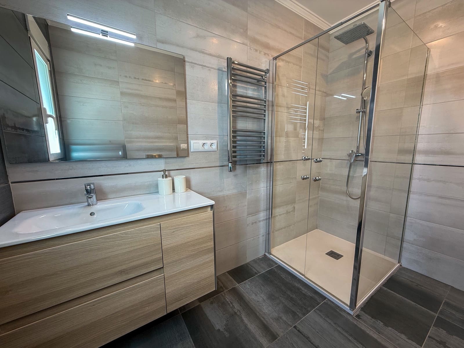 Chalet de 3 habitaciones en Dénia en venta con piscina - 850.000 € (Ref: 9701391)